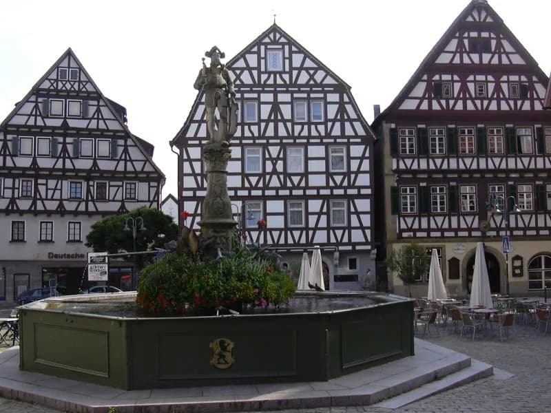 Marktplatz und Marktbrunnen in Leonberg